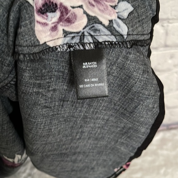 NWOT! Torrid Floral Dress - Picture 7 of 10